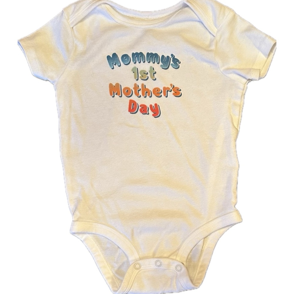 Carter’s ‘Mommy’s 1st Mother’s Day’ Bodysuit Onesie 18M Baby Boy / Girl Unisex